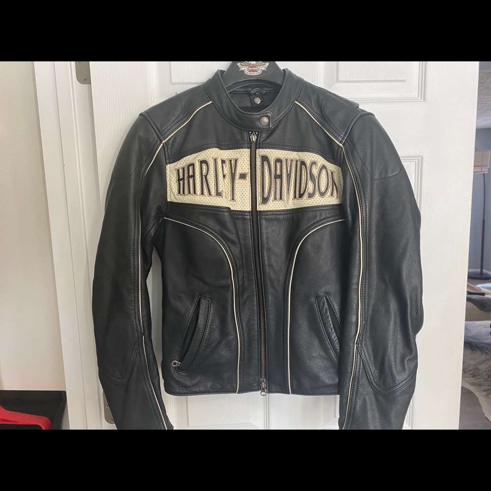 Women’s Harley Davidson Leather Jacket